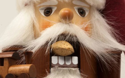 Real Nutcracker That Actually Cracks NUTS